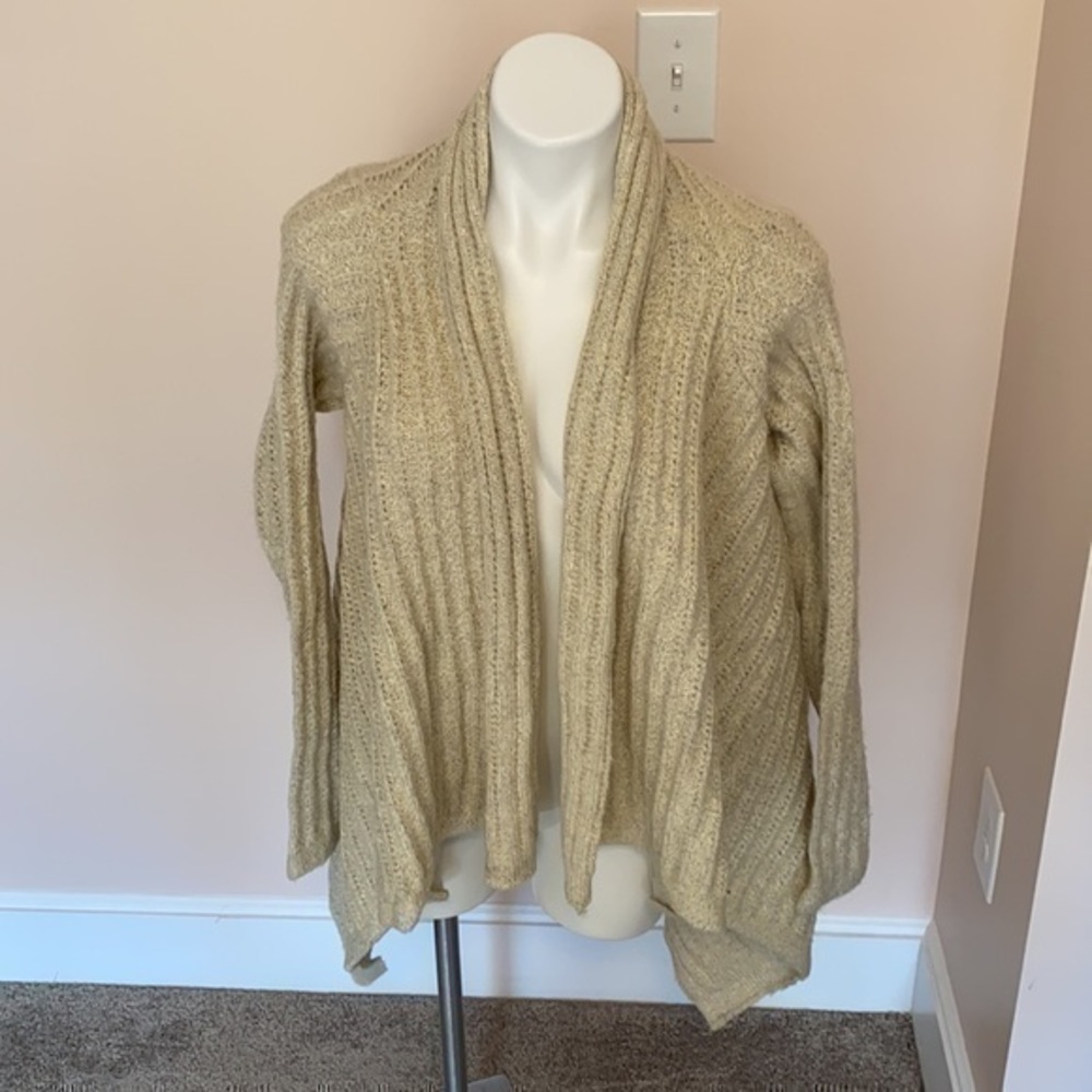 NWT FOREVER 21 SWEATER